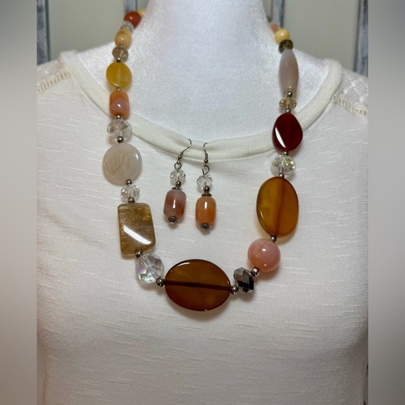 Gorgeous heavy carnelian/ agate stone necklace with matching dangle earr… - Picture 1 of 17
